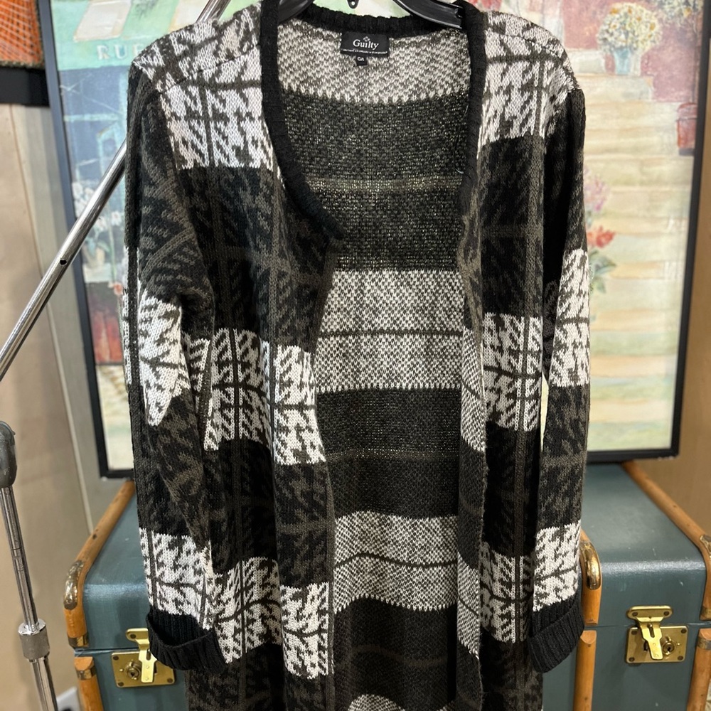 EUC: Guilty Brand Grey With Black And White Accents Open Front Cardigan